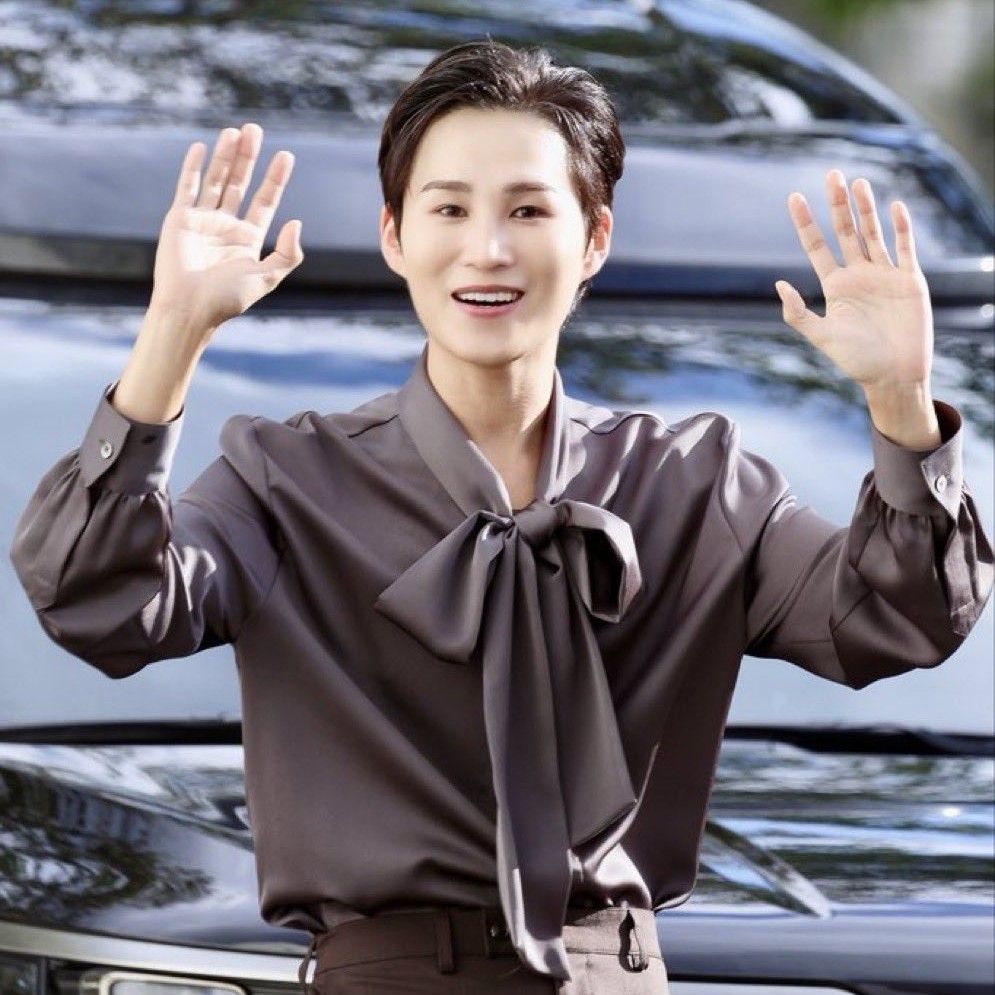 Cuplikan di balik layar dari Kim Heejae