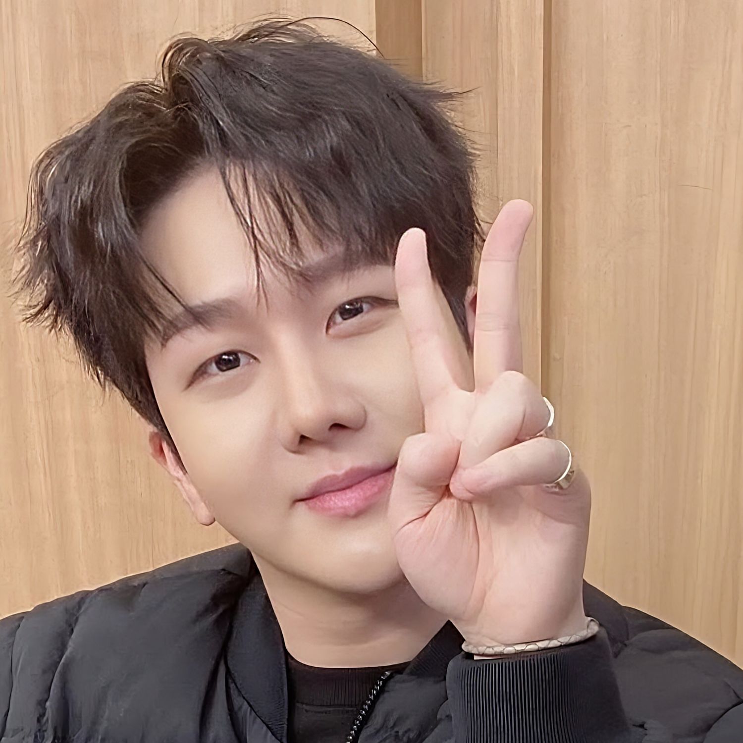 キム・スチャンのビハインドカット