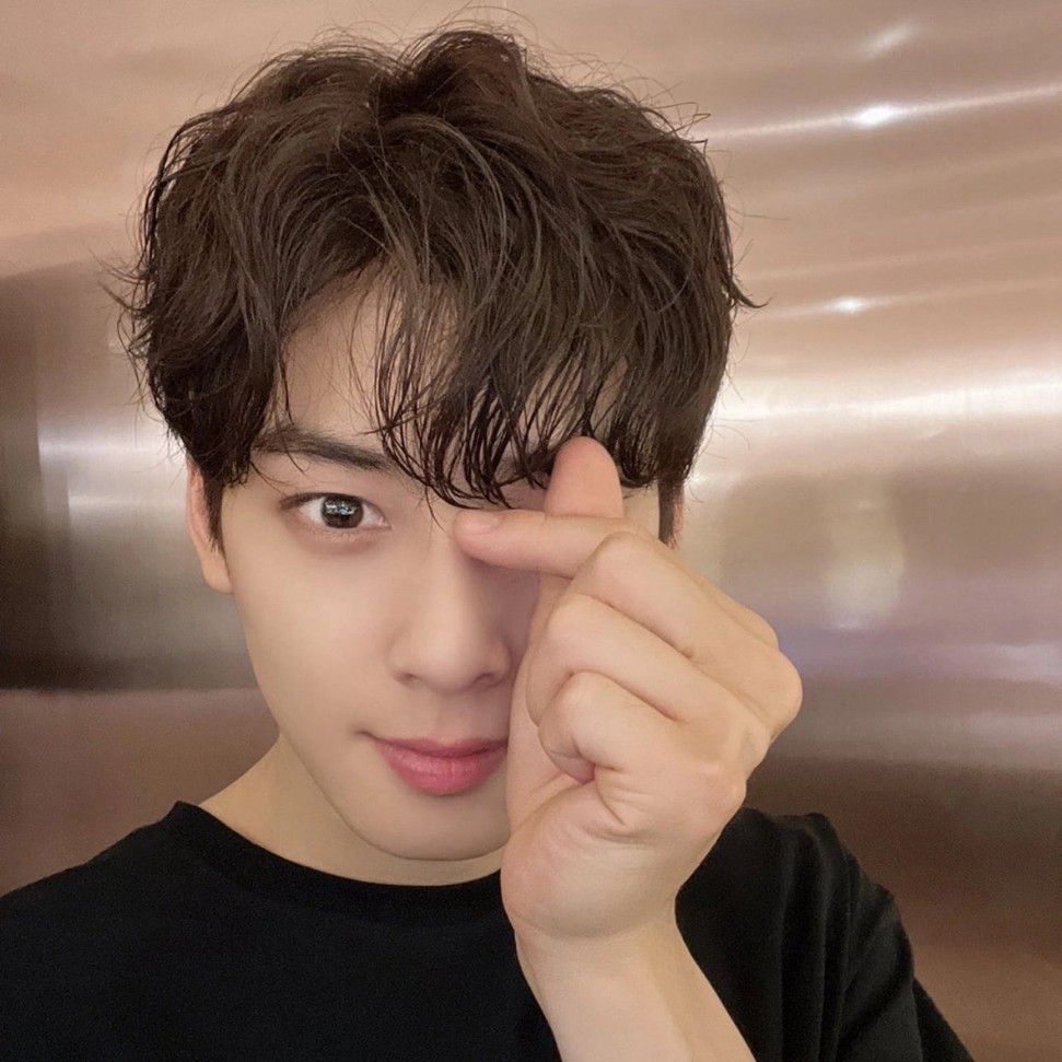 Cuplikan di balik layar dari Cha Eunwoo