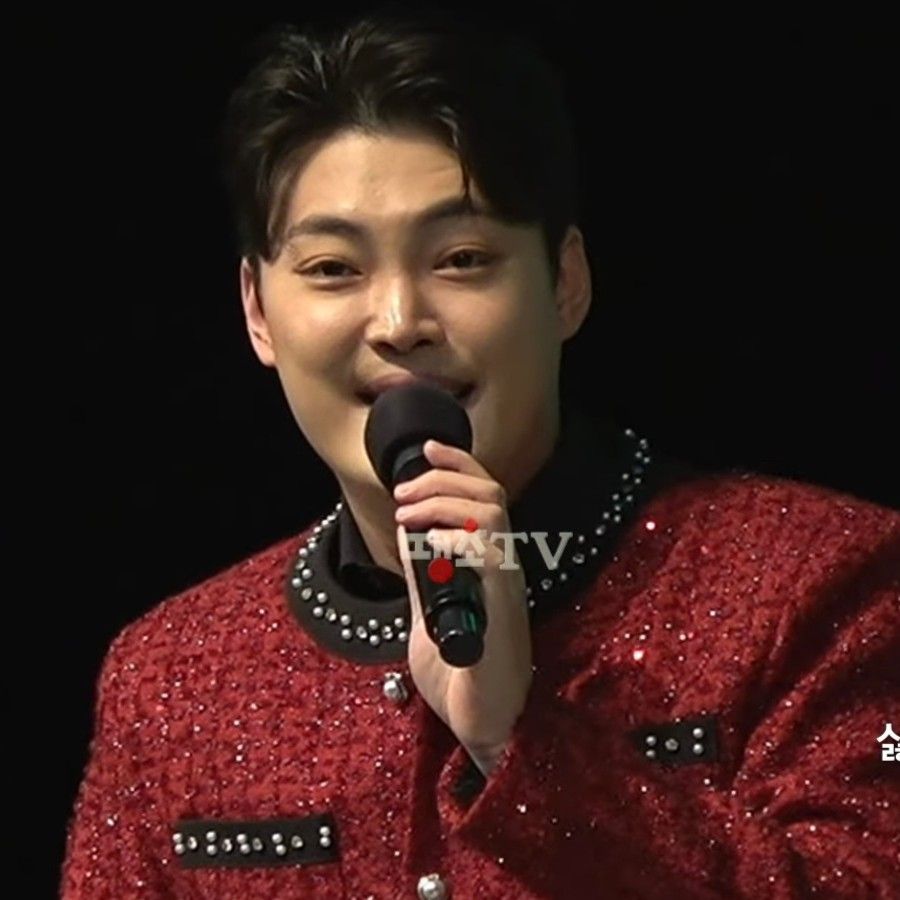 Recent activity shot of Kim Kyungmin