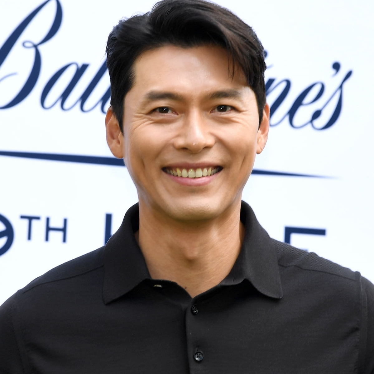 A moment captured by a fan of Hyun Bin