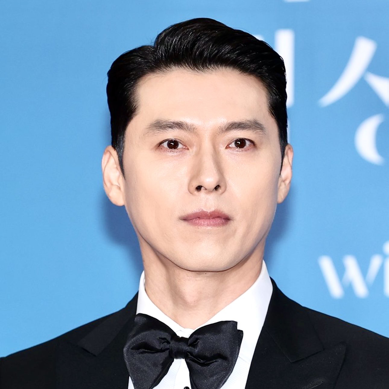 A moment captured by a fan of Hyun Bin