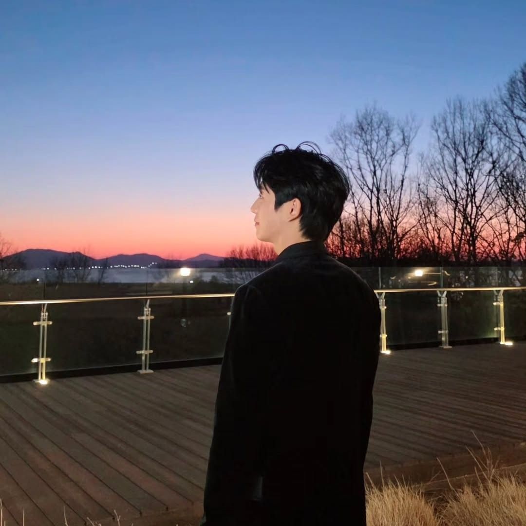 Recent activity shot of Jung Haein