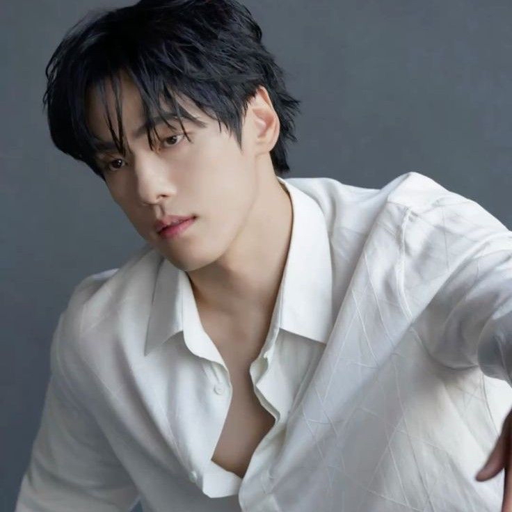 Recent activity shot of Kim Junghyun