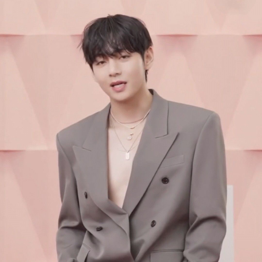 A moment captured by a fan of Kim Taehyung (V)