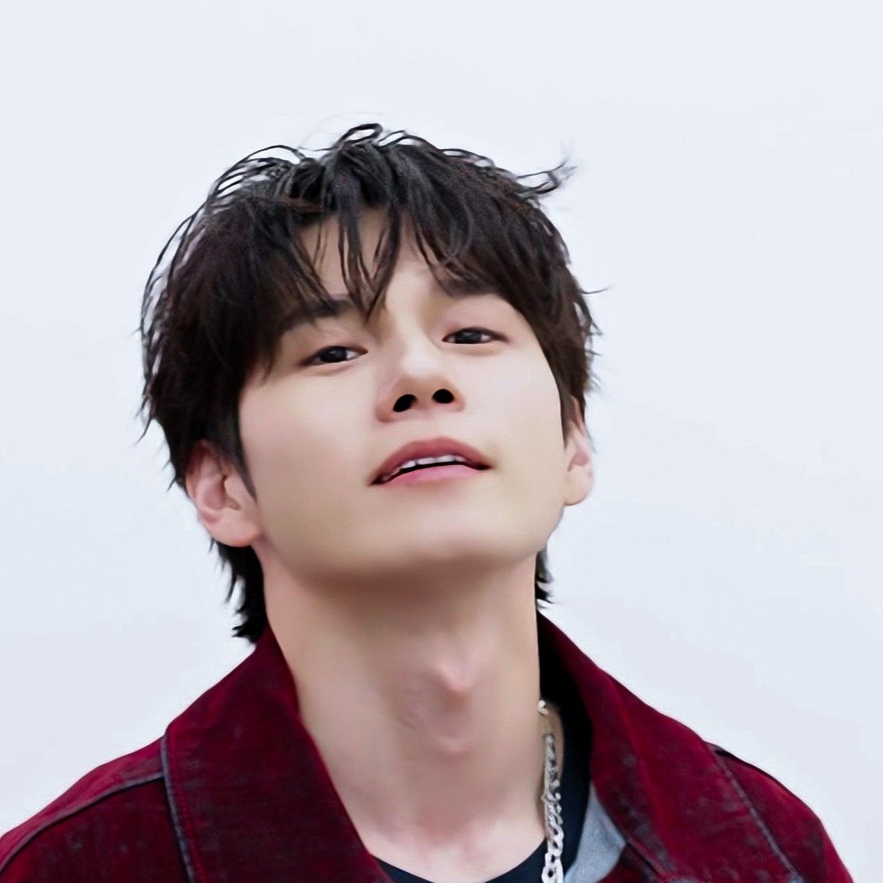 Recent activity shot of Ong Seongwu