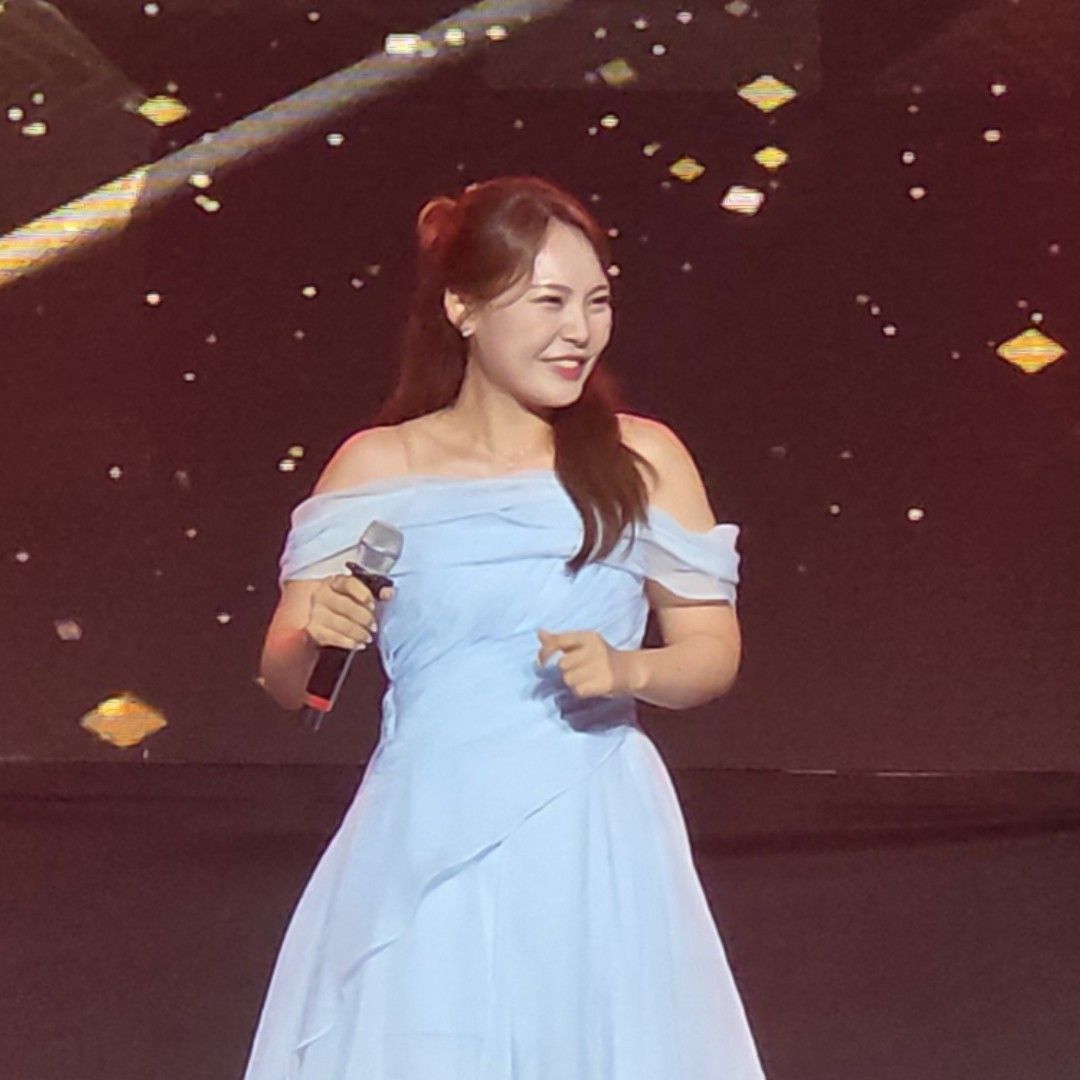 Latest photo of Miss Kim