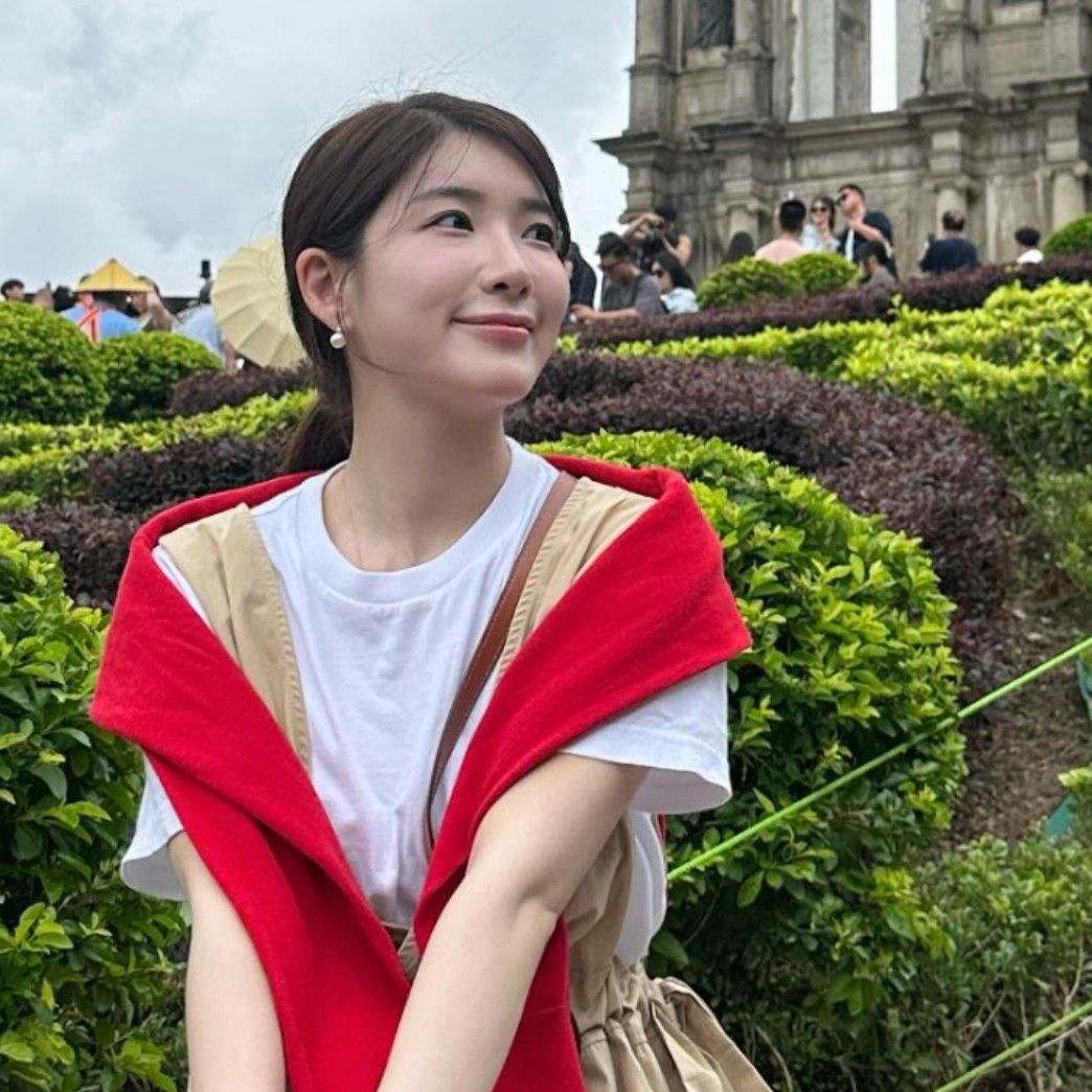 A moment captured by a fan of Ryu Wonjung
