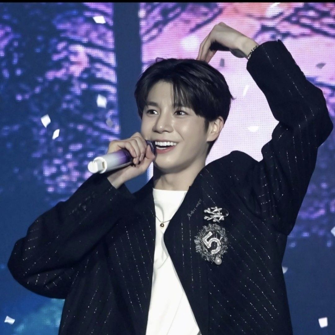 Latest photo of Jeong Dongwon