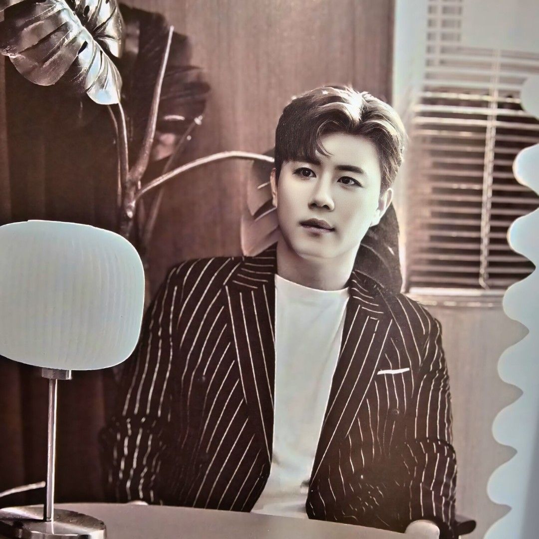 チン・ヘソンの最新写真