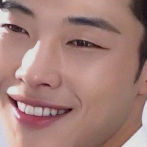 禹棹焕的最新照片