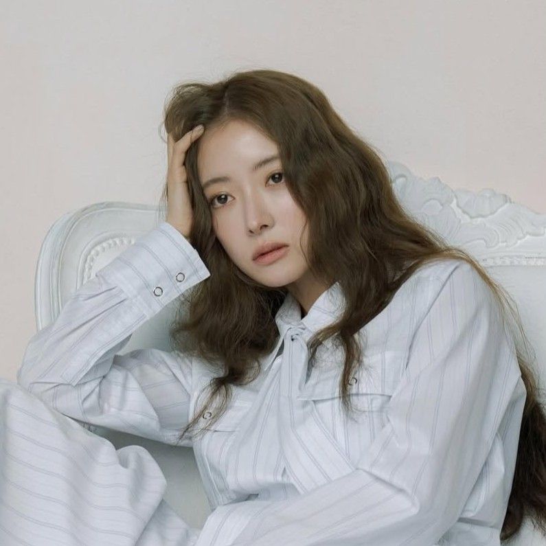 Recent activity shot of Lee Seyoung