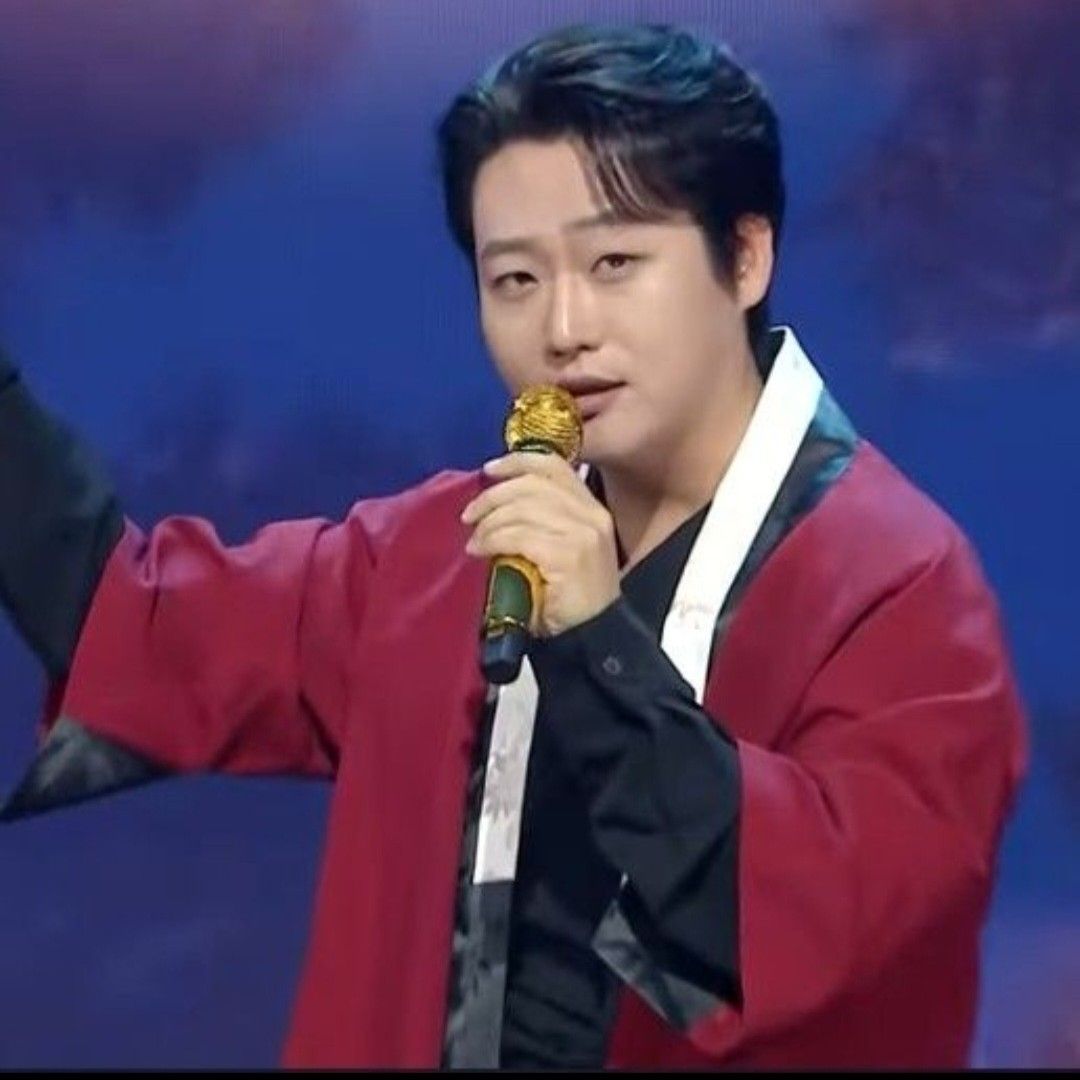 ミン・スヒョンの最新写真