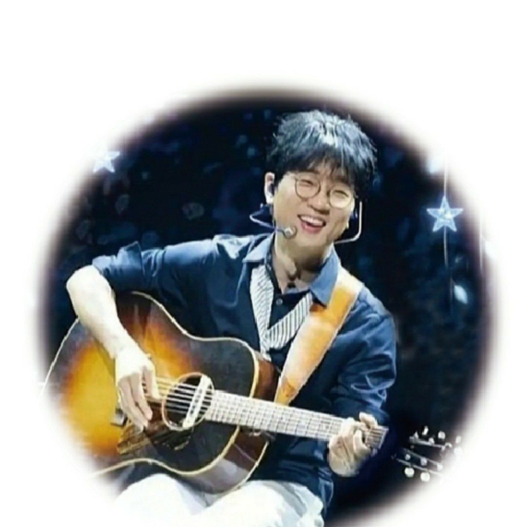 A moment captured by a fan of Bak Changgeun