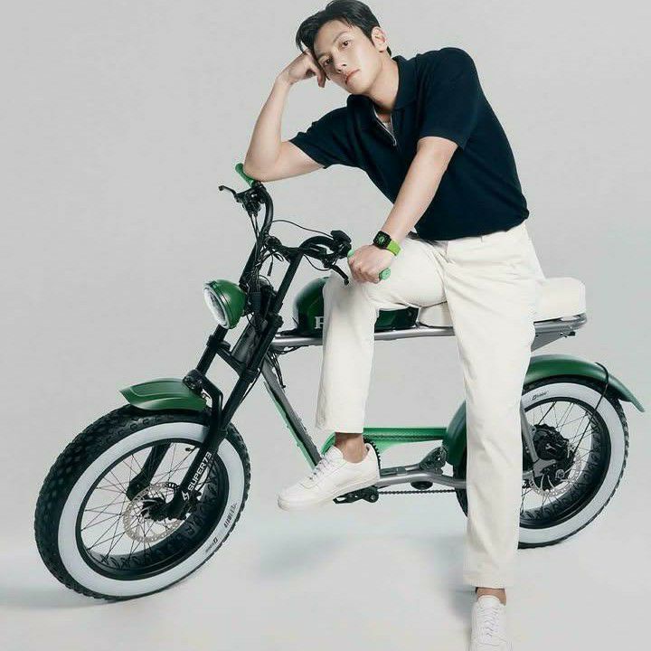 Latest photo of Ji Changwook