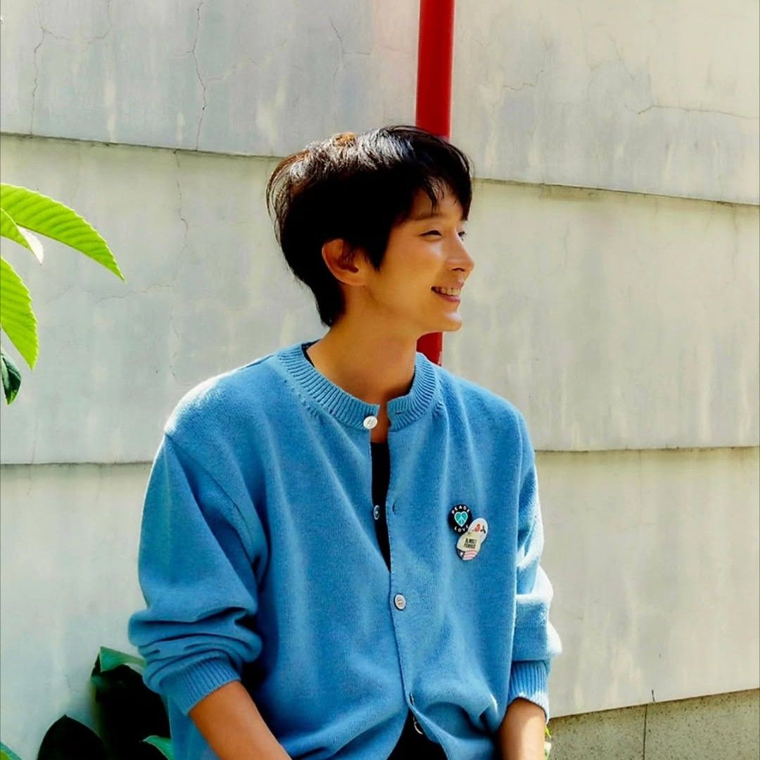 Behind-the-scenes cut of Lee Joongi