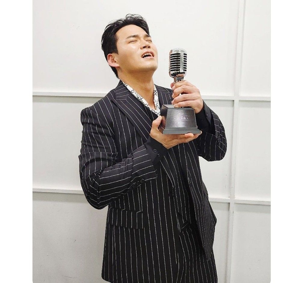 A moment captured by a fan of Lee Jung