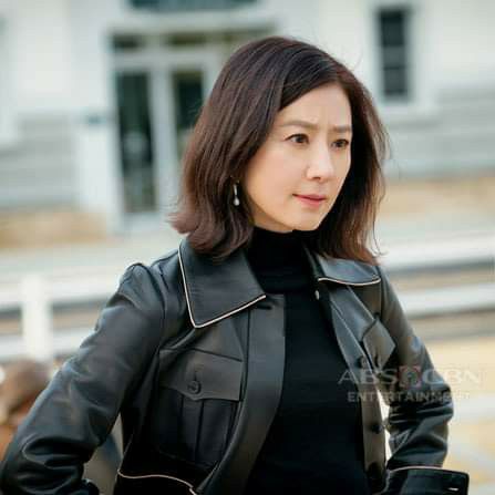 A moment captured by a fan of Kim Heeae