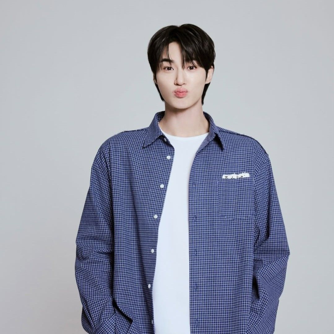 Latest photo of Byeon Wooseok