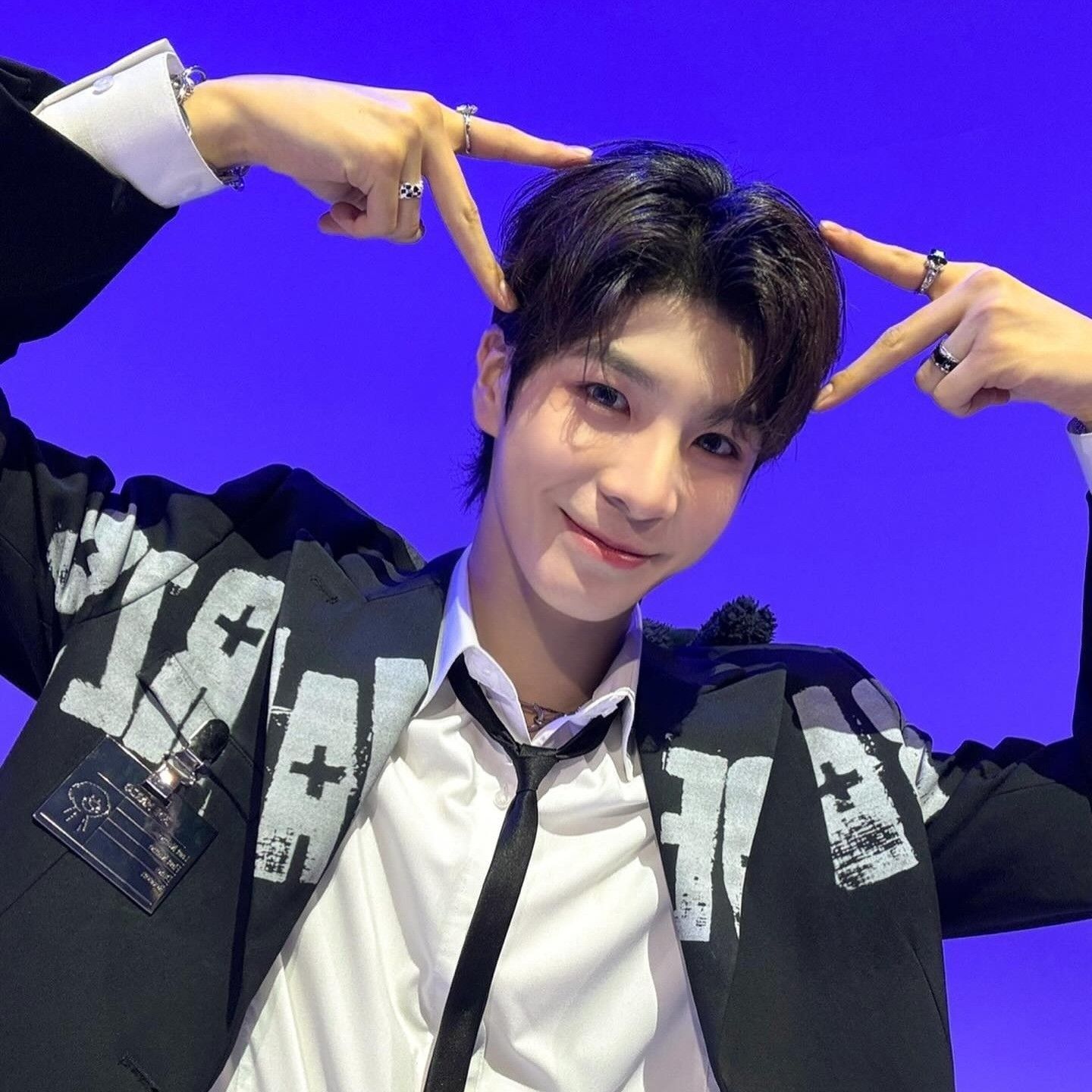 Cuplikan di balik layar dari Jeong Dongwon