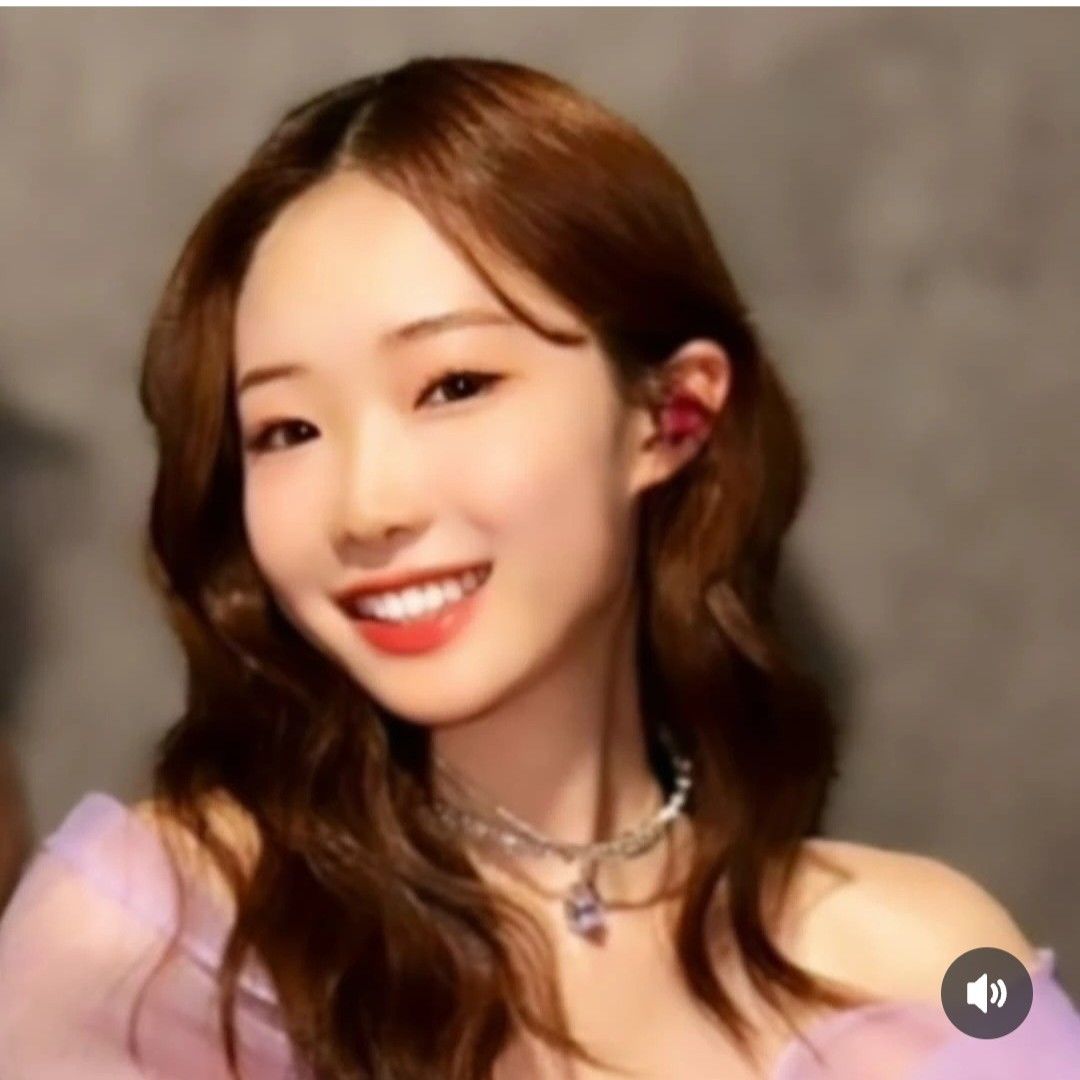 A moment captured by a fan of Jung Seojoo
