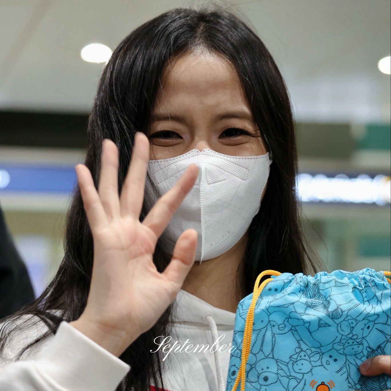 A moment captured by a fan of Jisoo (1995)
