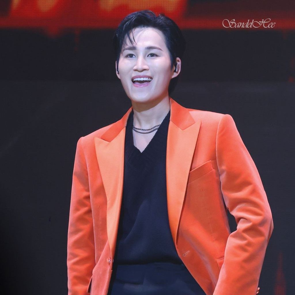 金熙栽的最新照片