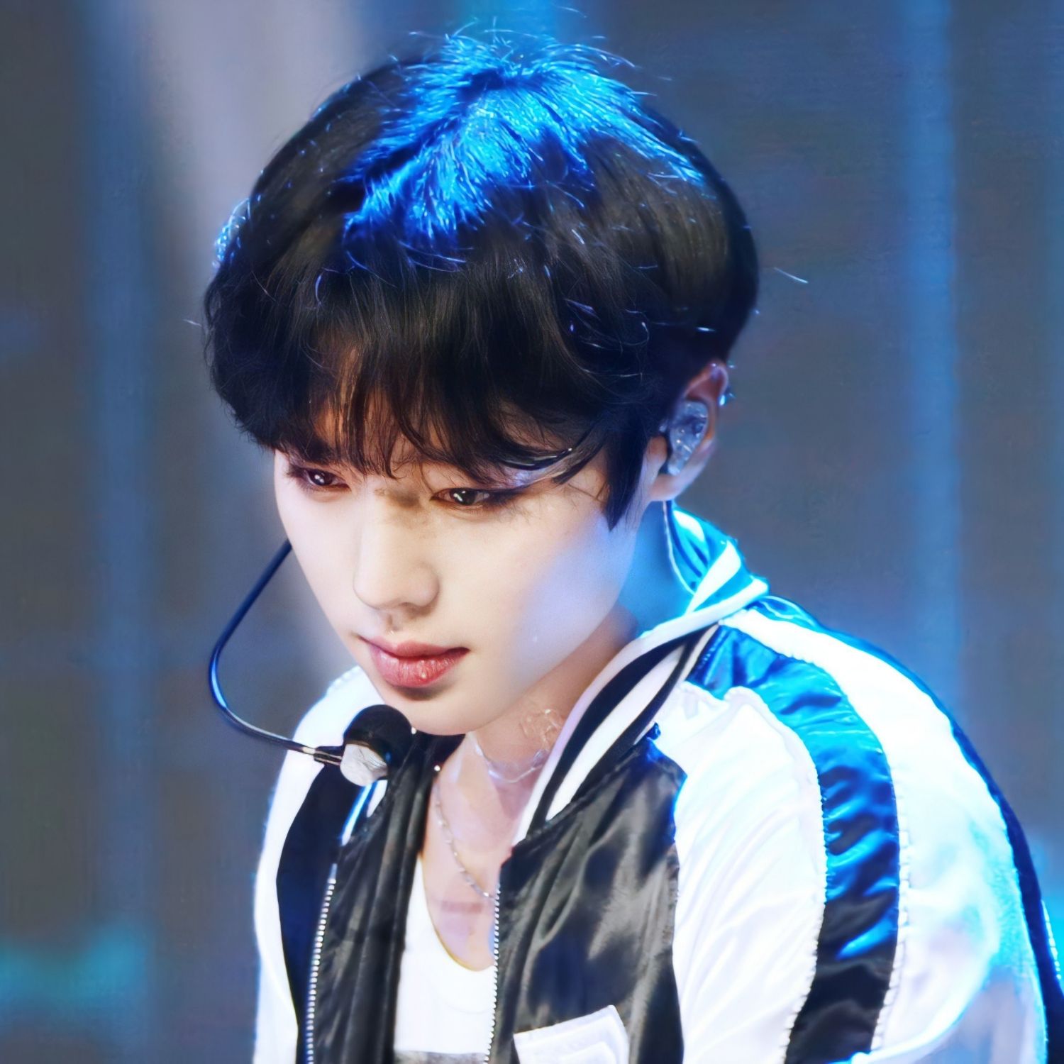 A moment captured by a fan of Park Jihoon