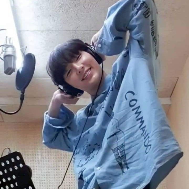 Behind-the-scenes cut of Lee Joongi