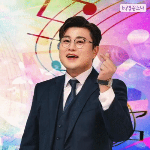 キム・ホジュンの最近の活動ショット