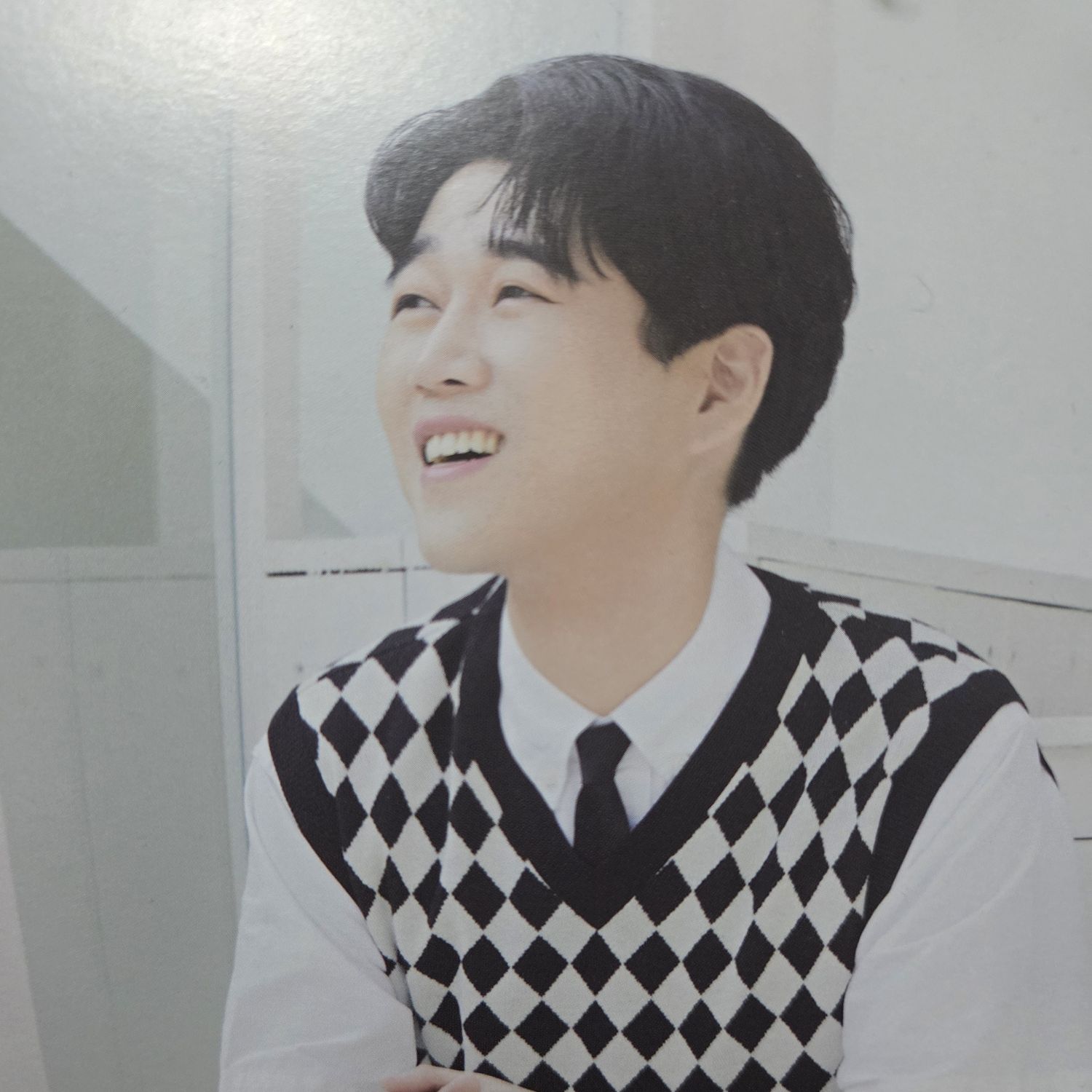 Behind-the-scenes cut of Hwang Youngwoong