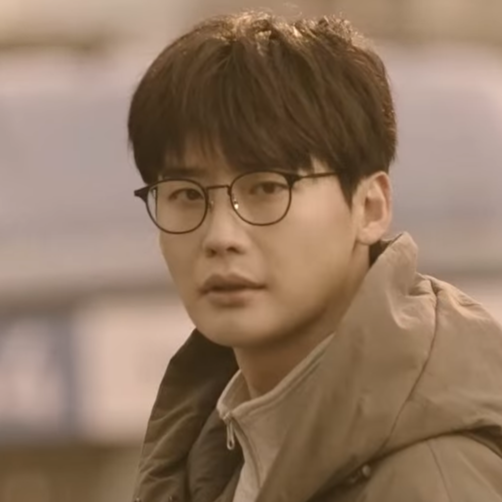 Latest photo of Lee Jongsuk