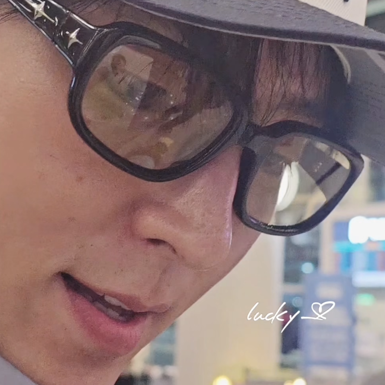 Momen yang diabadikan oleh penggemar Lee Joongi