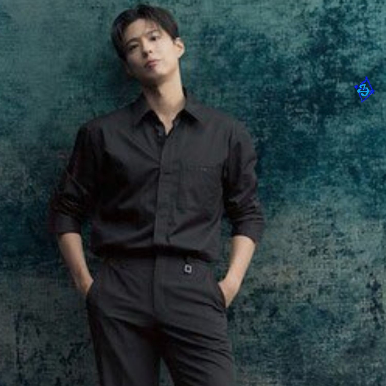 A moment captured by a fan of Park Bogum