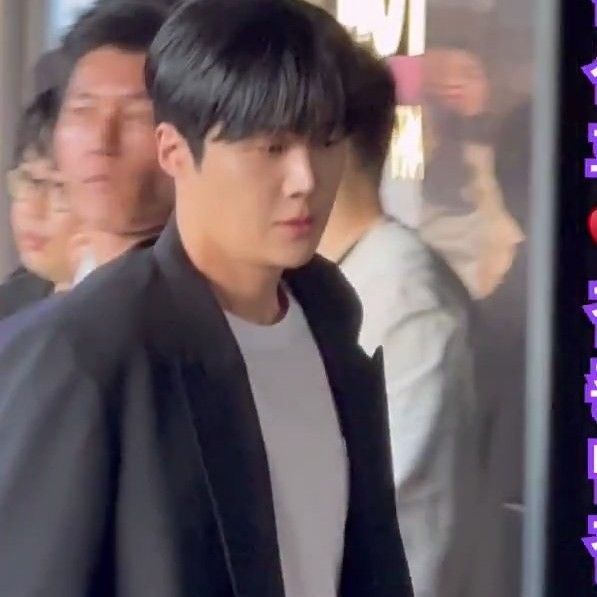 キム・ソンホの最新写真