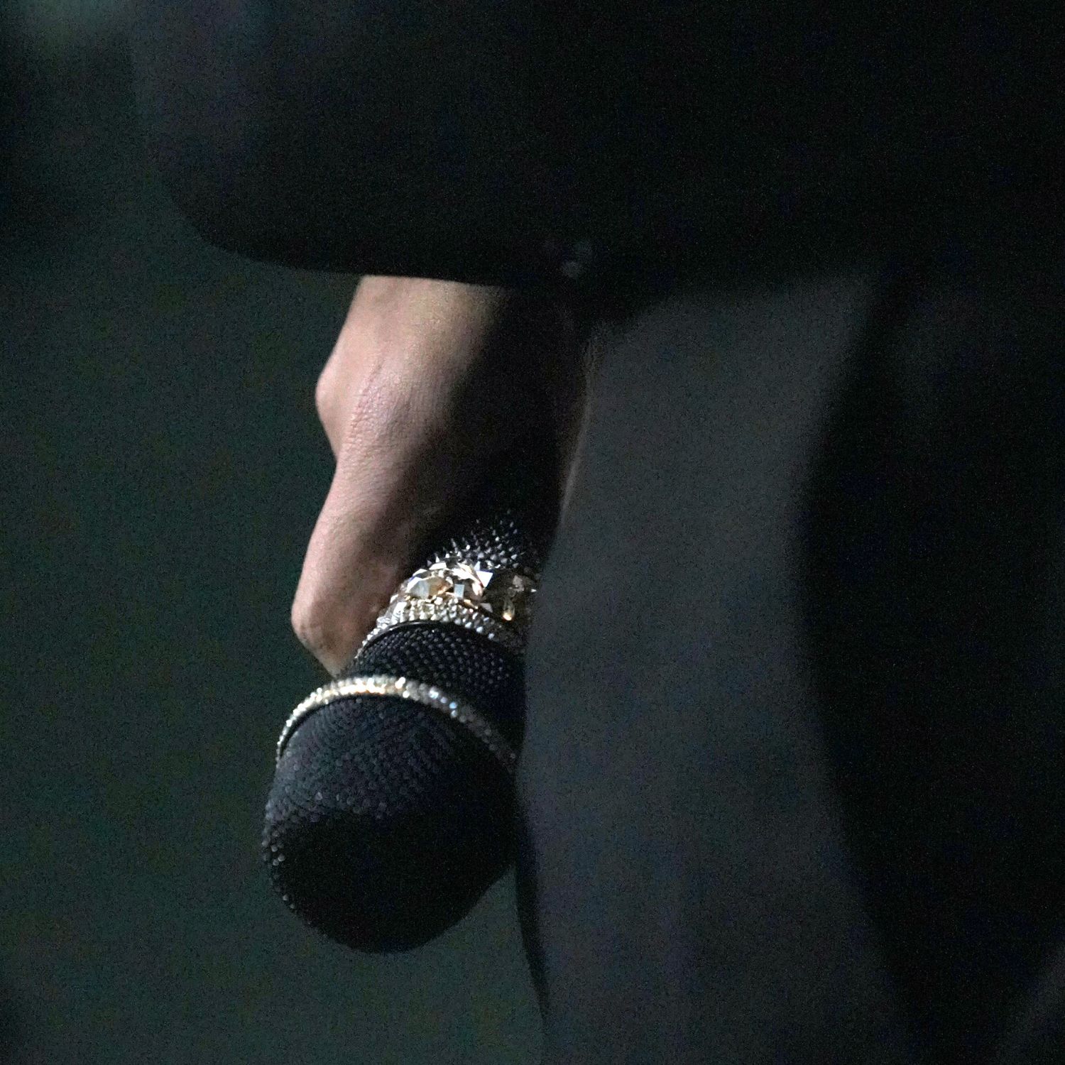 Behind-the-scenes cut of Song Minjun