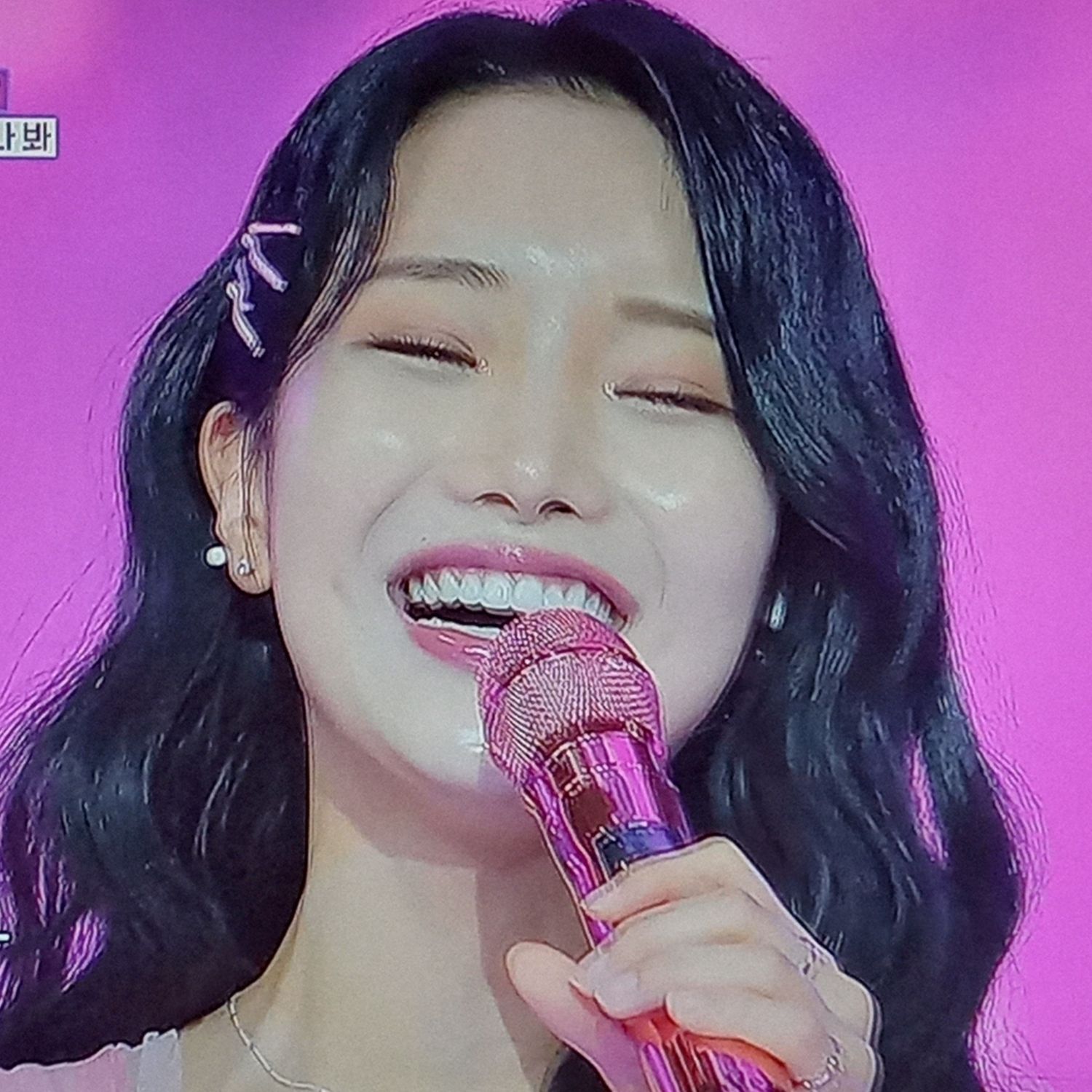 Behind-the-scenes cut of Kim Soyeon (2004)