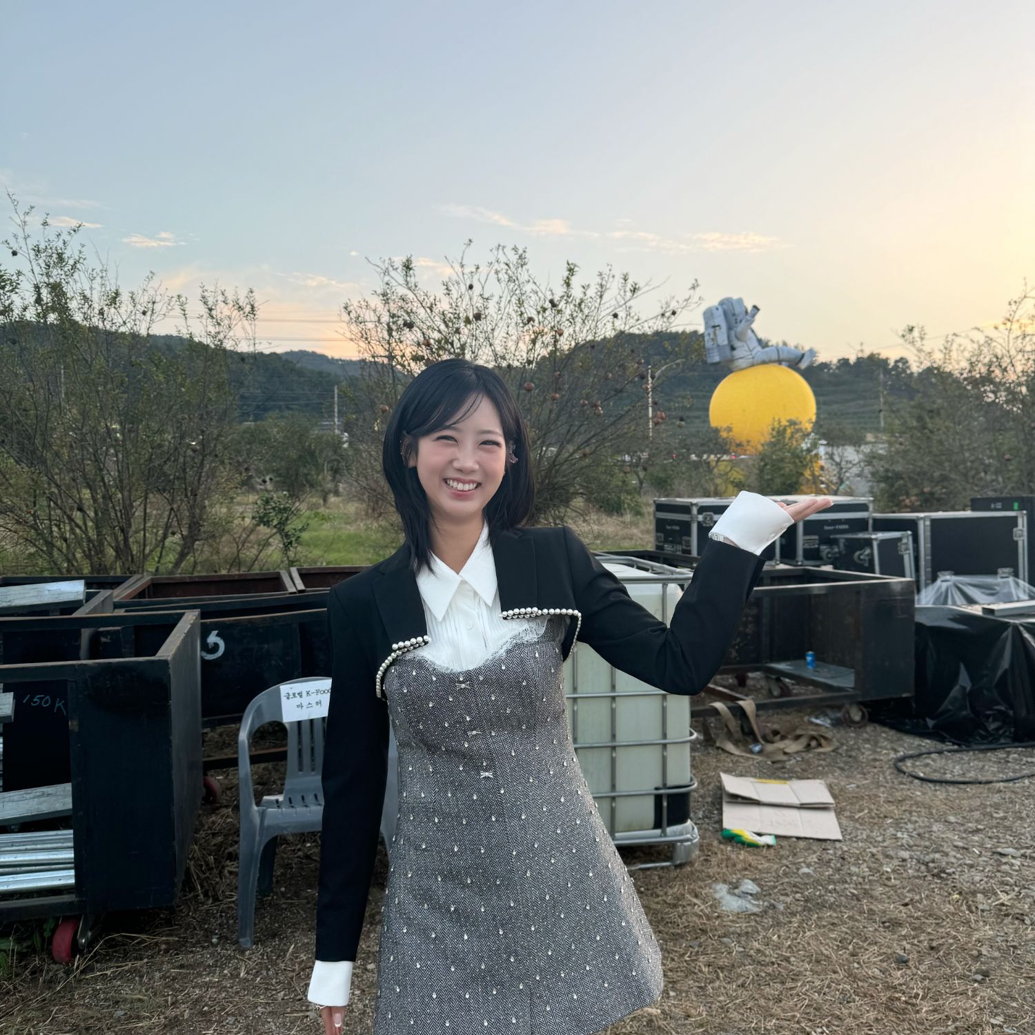 A moment captured by a fan of Kang Hyeyeon