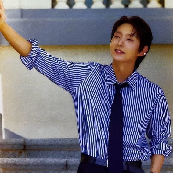 Recent activity shot of Lee Joongi