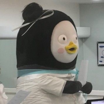 A moment captured by a fan of Pengsoo