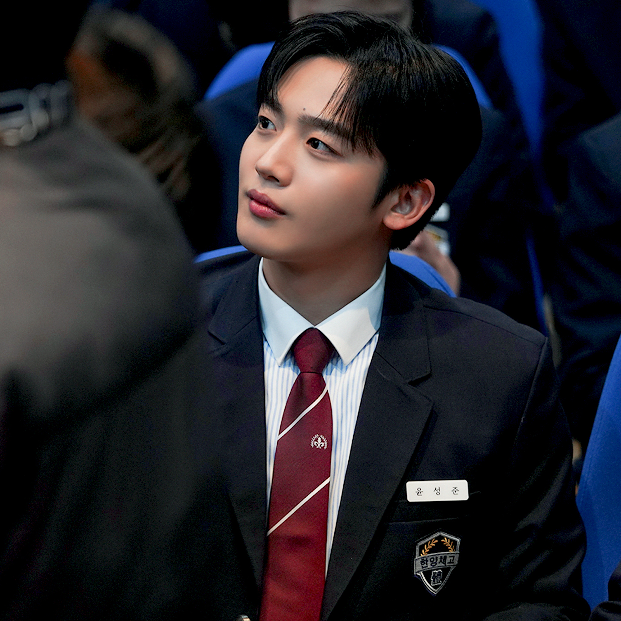 Behind-the-scenes cut of Kim Yohan