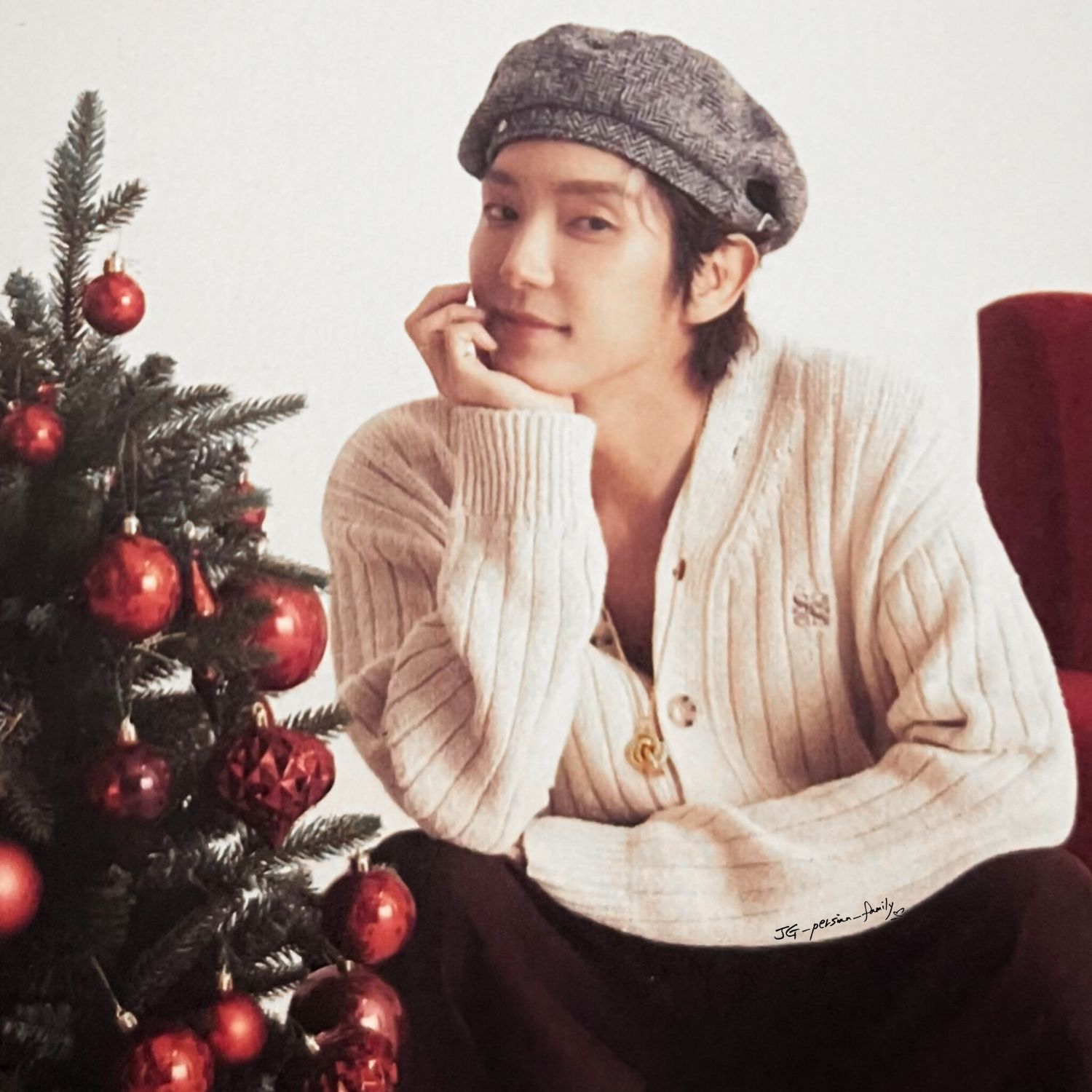 A moment captured by a fan of Lee Joongi