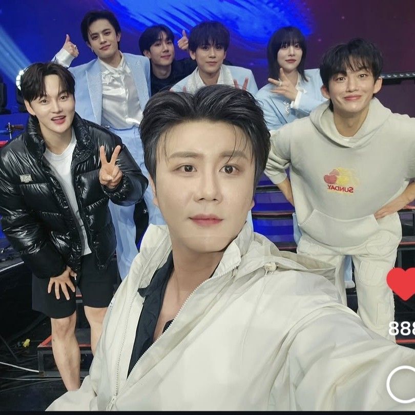 Behind-the-scenes cut of Jin Haesung