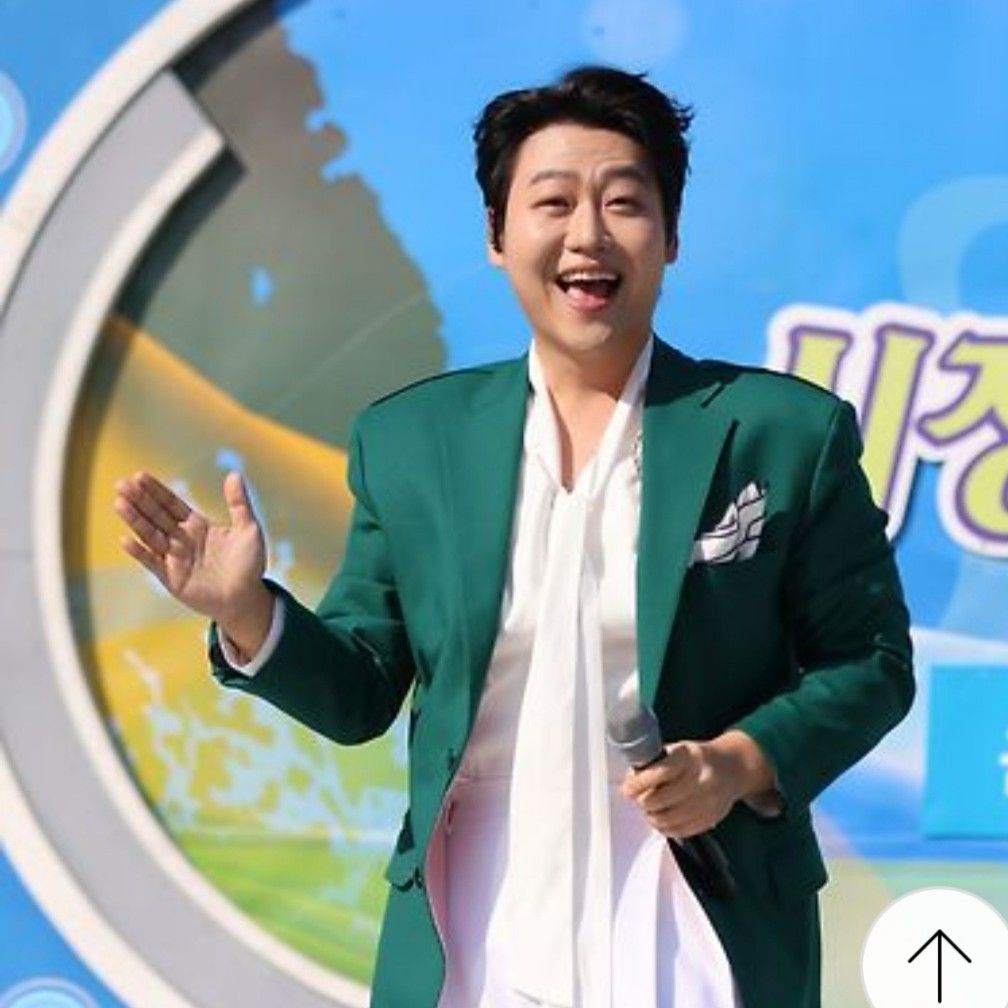 Recent activity shot of Min Soohyun