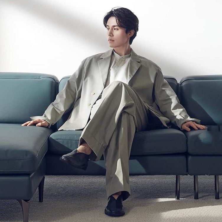 Latest photo of Lee Dongwook