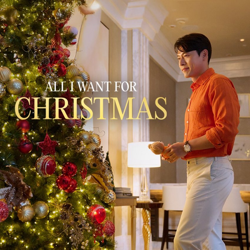 A moment captured by a fan of Hyun Bin