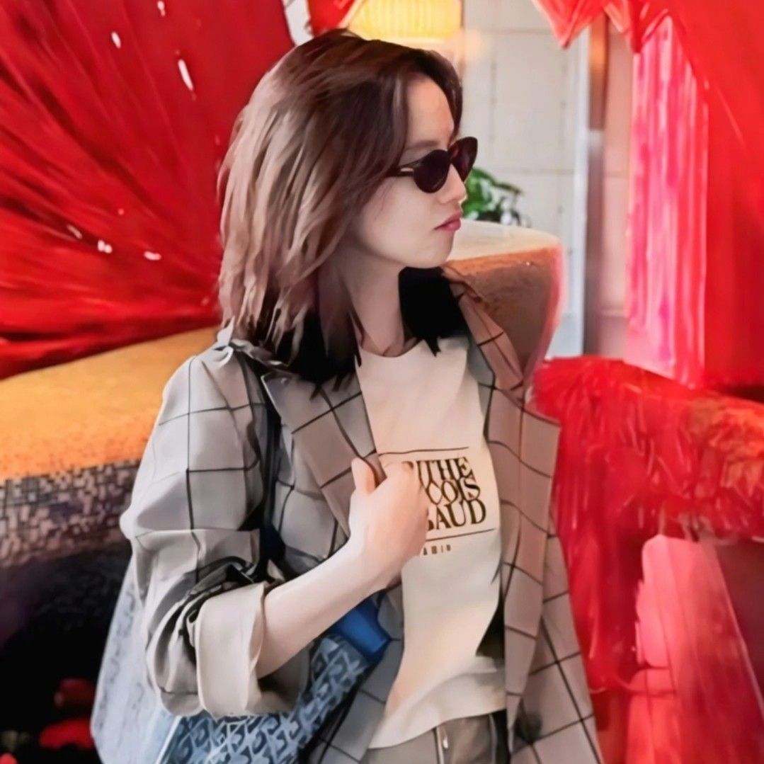 A moment captured by a fan of Moon Chaewon