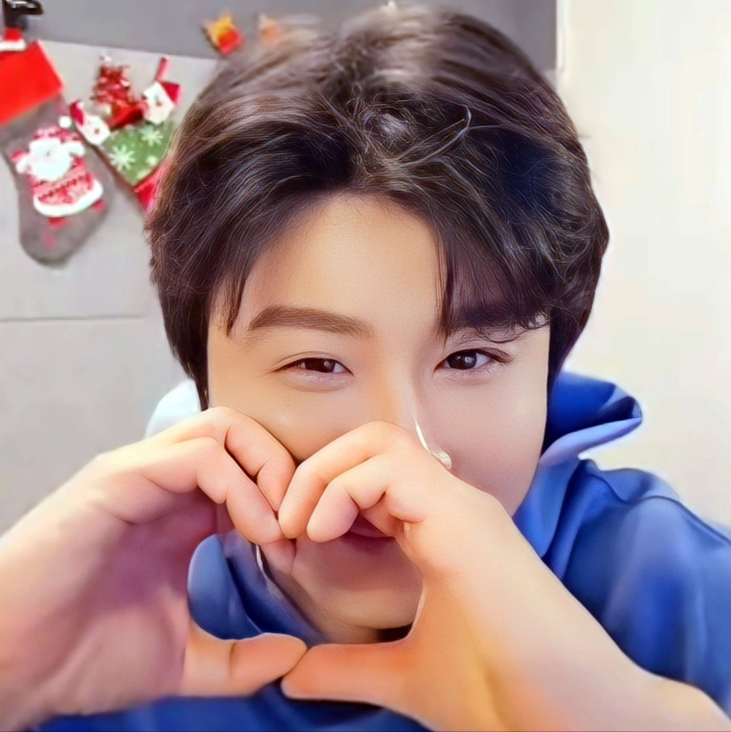 粉丝拍下的晋海成瞬间