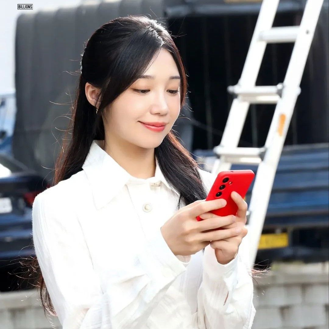 Cuplikan di balik layar dari Jung Eunji