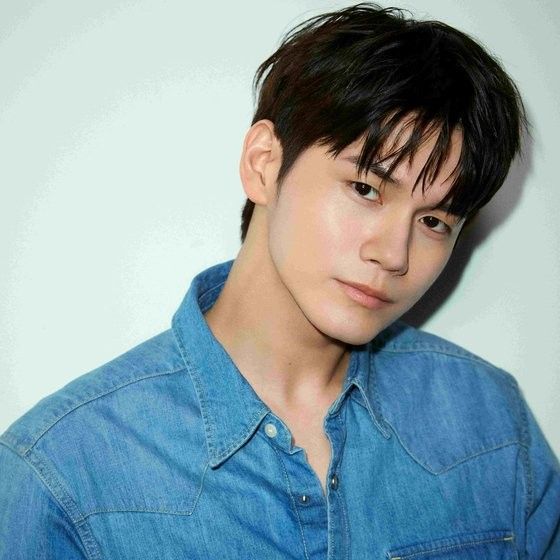 Foto terbaru dari Ong Seongwu